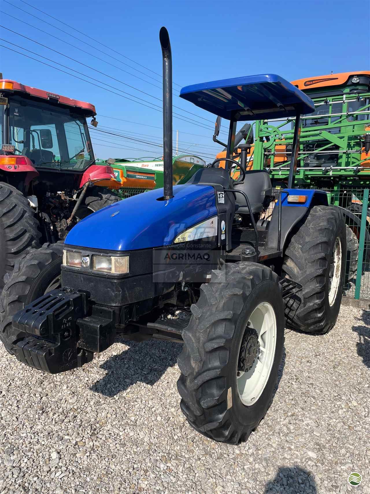 TRATOR NEW HOLLAND NEW TL 75 Tração 4x4 Agrimaq Máquinas Agrícolas - Stara ARAUCARIA PARANÁ PR